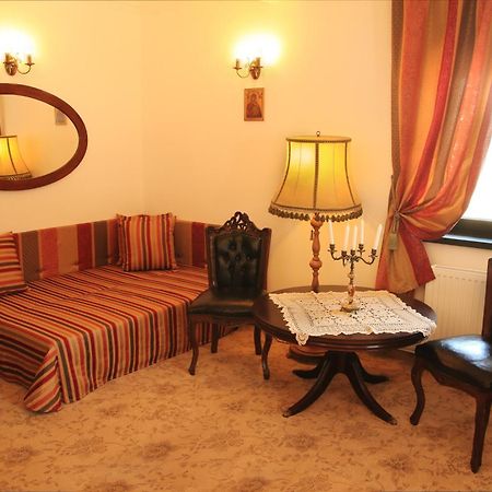 Conacul Bratescu Otel Bran  Dış mekan fotoğraf