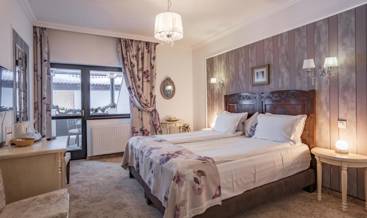 Conacul Bratescu Otel Bran  Dış mekan fotoğraf