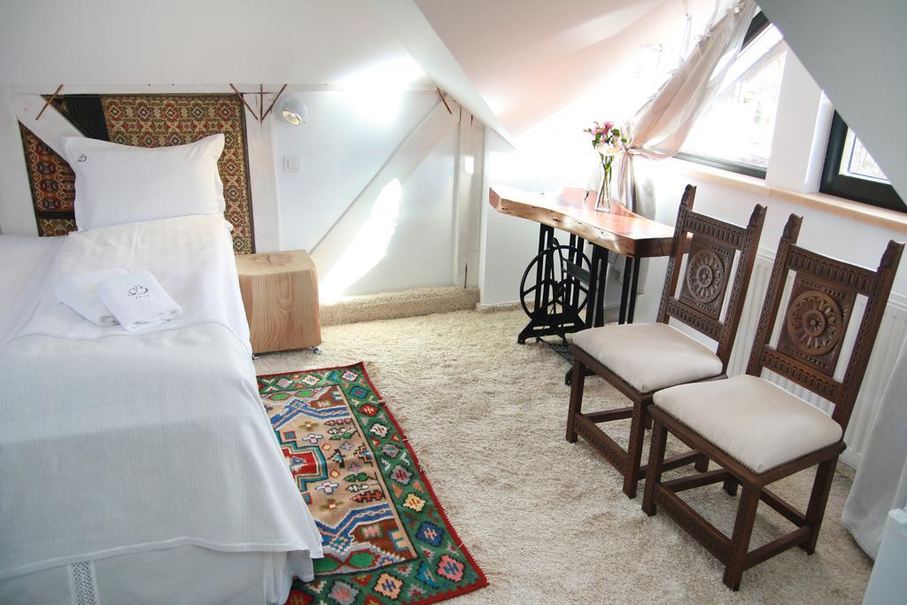 Conacul Bratescu Otel Bran  Oda fotoğraf
