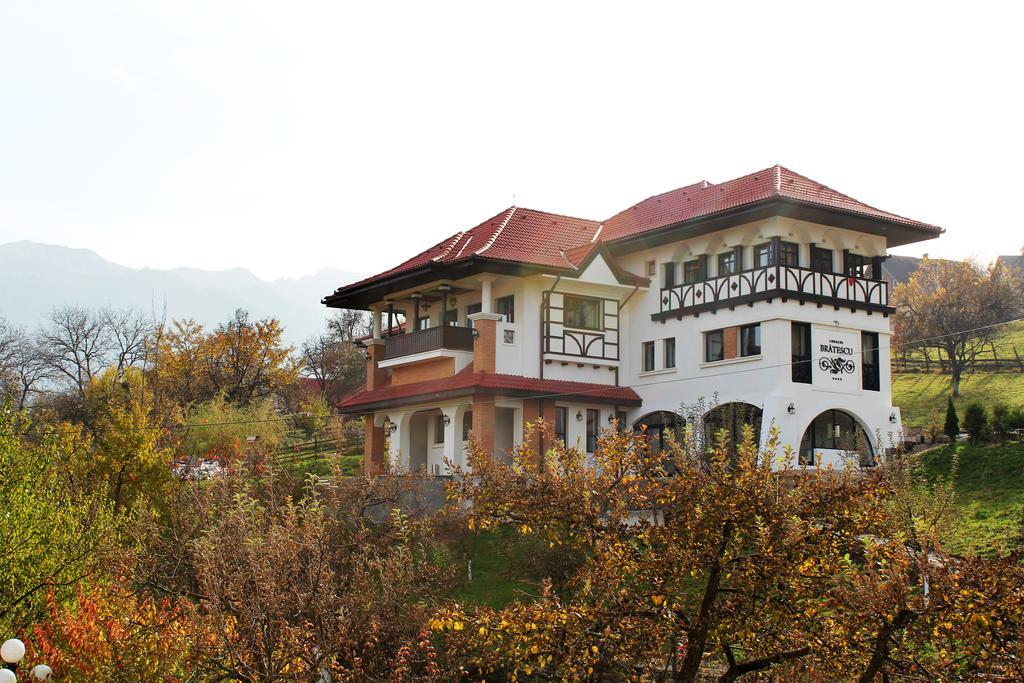 Conacul Bratescu Otel Bran  Dış mekan fotoğraf