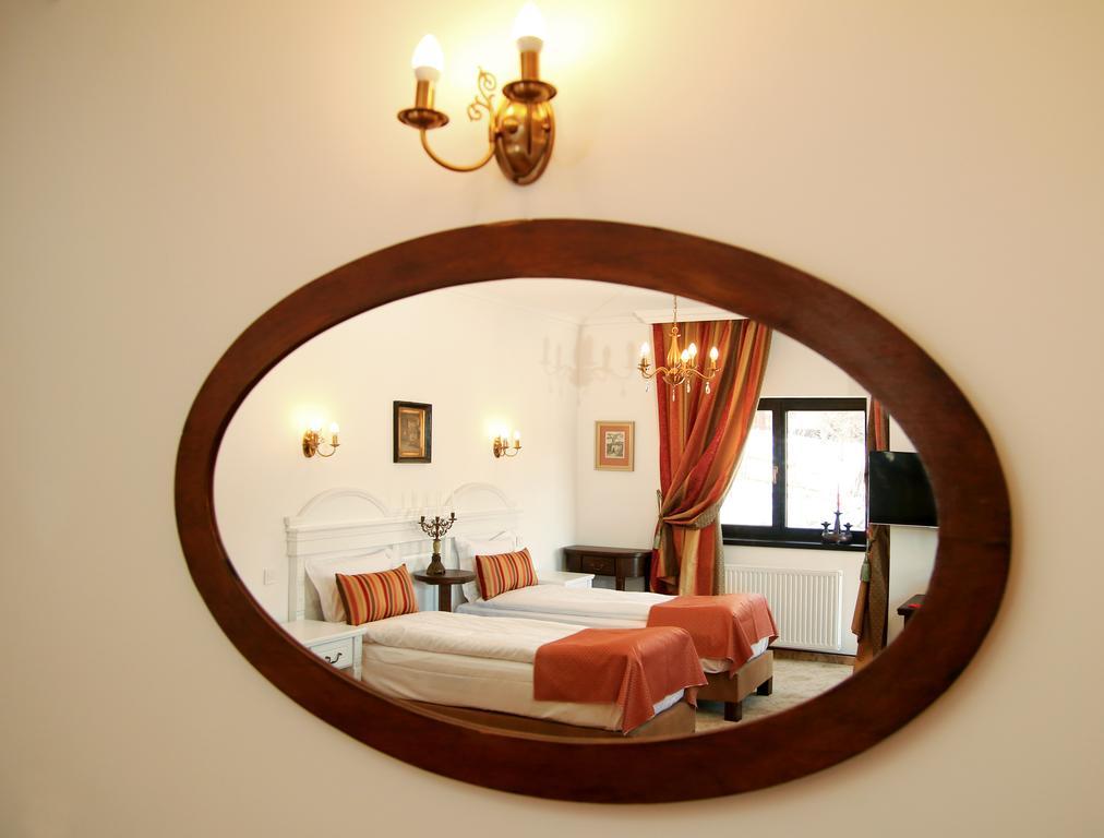 Conacul Bratescu Otel Bran  Oda fotoğraf