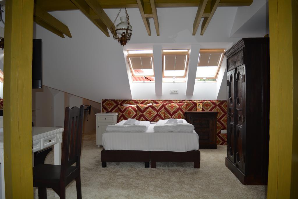 Conacul Bratescu Otel Bran  Dış mekan fotoğraf
