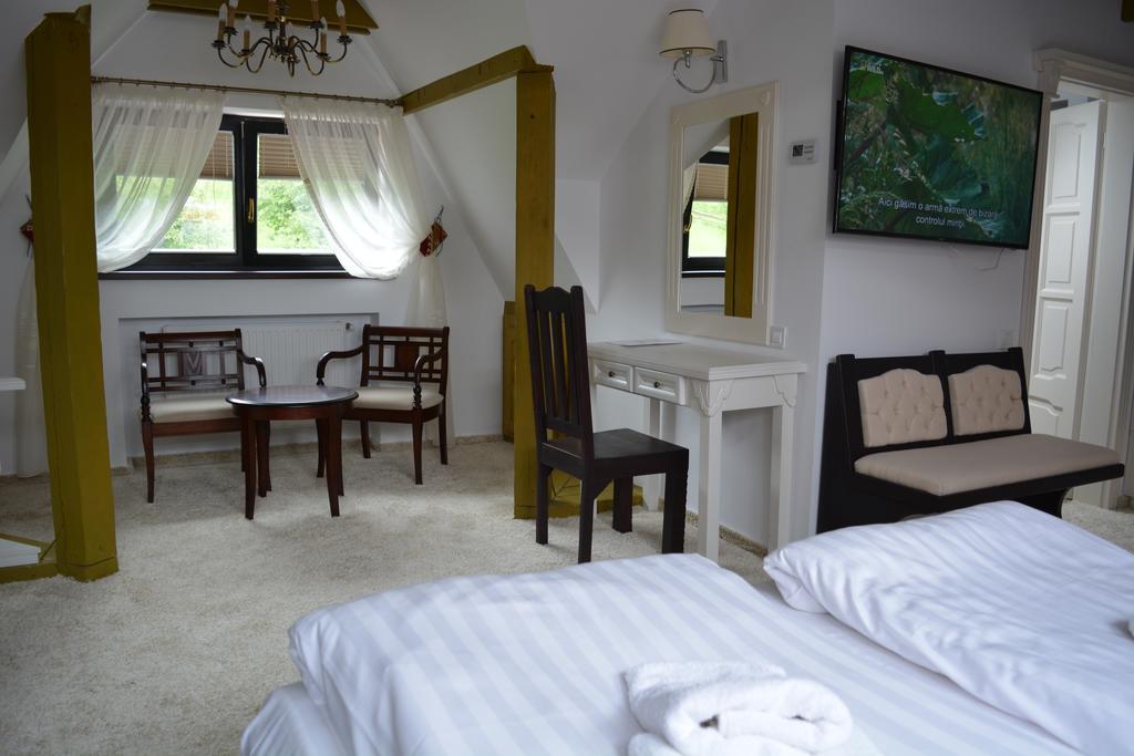 Conacul Bratescu Otel Bran  Dış mekan fotoğraf