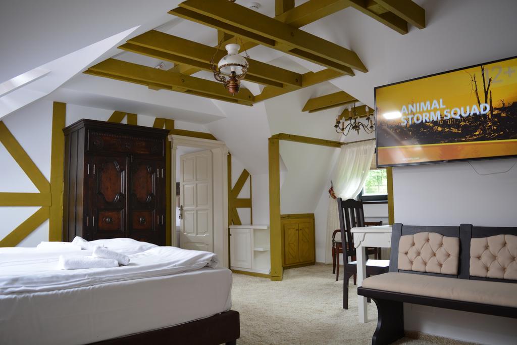 Conacul Bratescu Otel Bran  Dış mekan fotoğraf