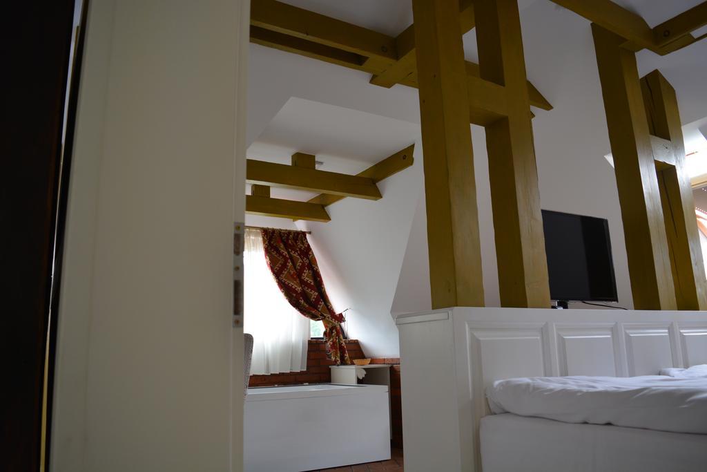 Conacul Bratescu Otel Bran  Dış mekan fotoğraf